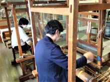 県内のお客様がランチョンマット手織り体験をお楽しみいただきました。