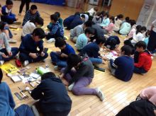 北小岩小学校の５年生が江戸川荘さんでキーホルダー作り体験！